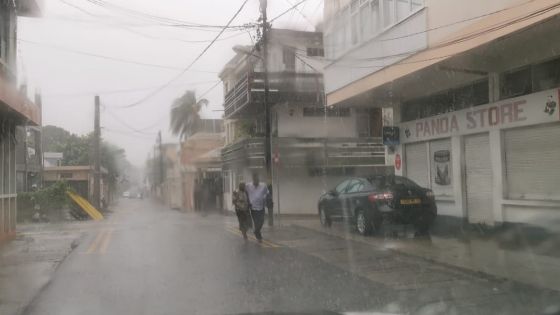 Météo : avis de fortes pluies valable jusqu’à 17 h