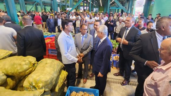 National Wholesale Market à Wooton : «26 600 tonn prodiksion ki pou tranzite isi», dit le PM