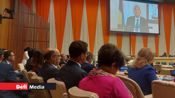À New-York : Pravind Jugnauth annonce que les collèges secondaires seront connectés à l’Internet haut-débit
