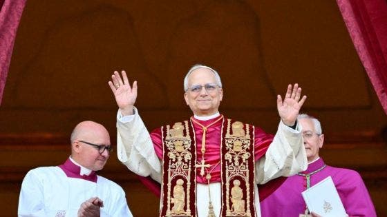 L'Américain Robert Francis Prevost élu pape 