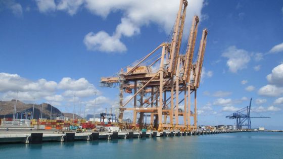 Port-Louis profite de l’insécurité en mer Rouge