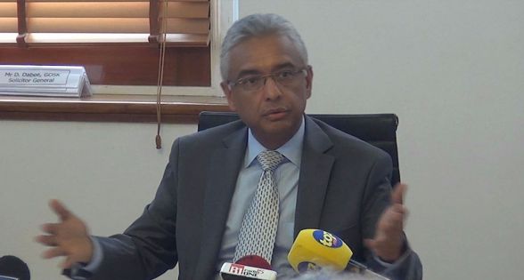 Pravind Jugnauth : «Je ne crois pas que SAJ avait l’intention de dire quelque chose de mal sur les cleaners»