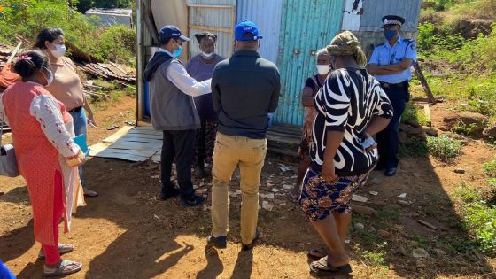 Squatters de Pointe-aux-Sables : les autorités mènent un exercice de recensement   