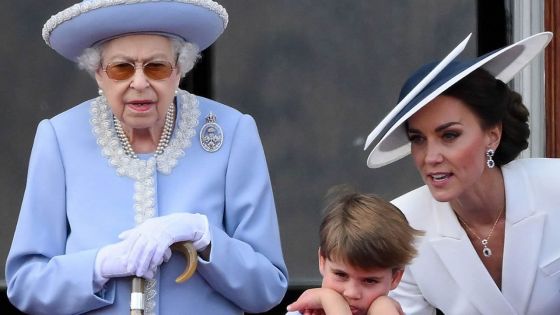 En raison d'un «inconfort», Elizabeth II renonce à la messe de son jubilé historique