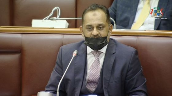 Débats sur l’Optical Council Bill : Reza Uteem parle de situation de monopole