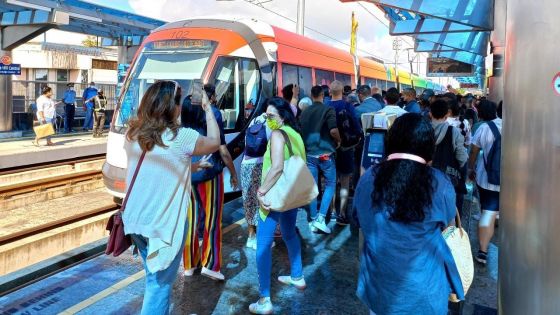 La Marche des fiertés en métro