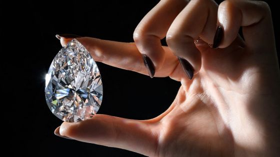 The Rock, plus gros diamant blanc jamais mis aux enchères, prêt à battre un record