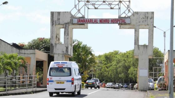 Plage de St-Félix : un garçonnet de 3 ans blessé, une barrière métallique lui tombe dessus