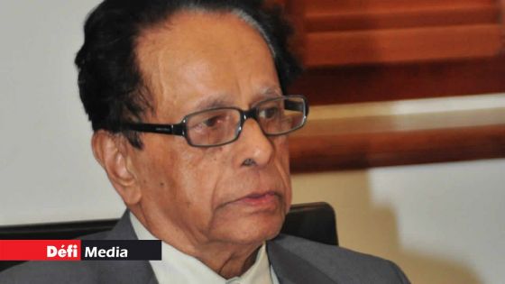 Sir Anerood Jugnauth en clinique