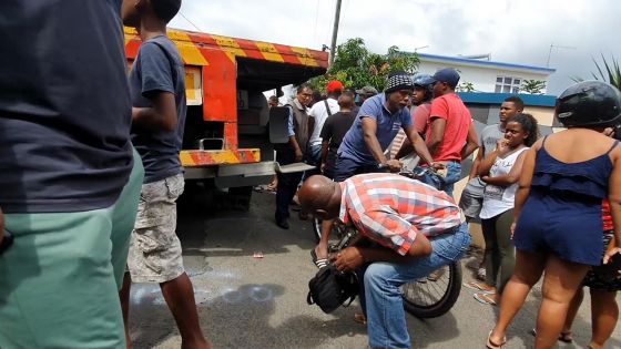 Sainte-Croix : un motocycliste de 18 ans mortellement renversé par un camion
