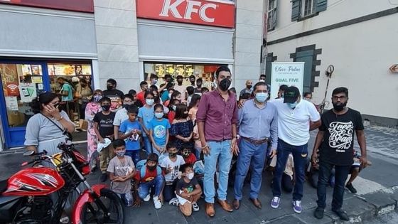 Polémique autour d’une sortie d’enfants à KFC - Farhad Aumeer : «Tout a été fait dans le respect des règles sanitaires» 