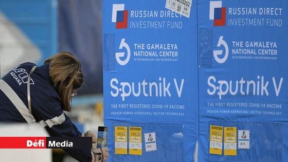 Moscou annonce un accord pour produire en Inde 300 millions de doses de Spoutnik V par an