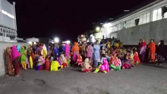 Usine Firemount de St-Felix : 40 travailleurs bangladais arrêtés pour «manifestation illégale»