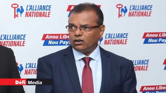 Pour avoir participé à une manif jugée « illégale » : Suren Dayal interrogé ‘under warning’ au CCID