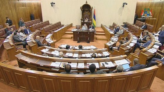 Parlement : reprise des débats sur la motion privée de Ganoo