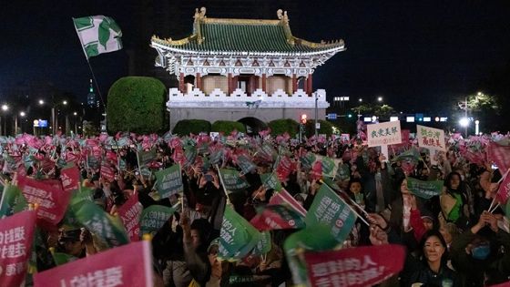 Taïwan: derniers meetings de campagne à la veille d'une élection cruciale