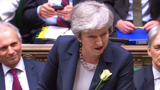 Brexit : Theresa May espère la même remontada que Liverpool