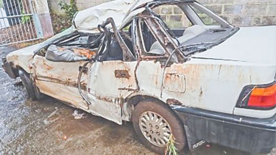 Rs 800 000 d’héroïne et sabre saisis dans la voiture des encagoulés 