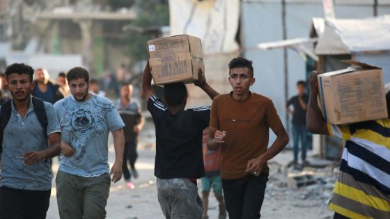 Gaza: des tirs israéliens font plus de 50 morts près d'un centre d'aide, selon les secours
