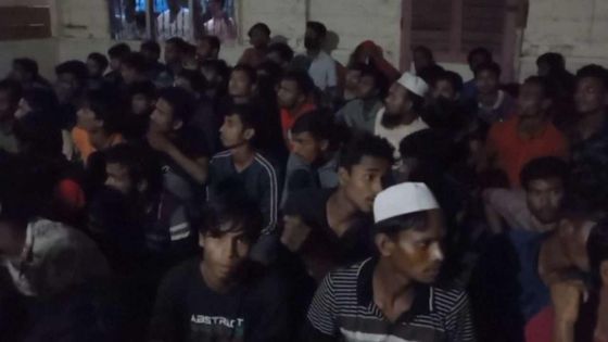 Près de 200 Rohingyas accostent en Indonésie