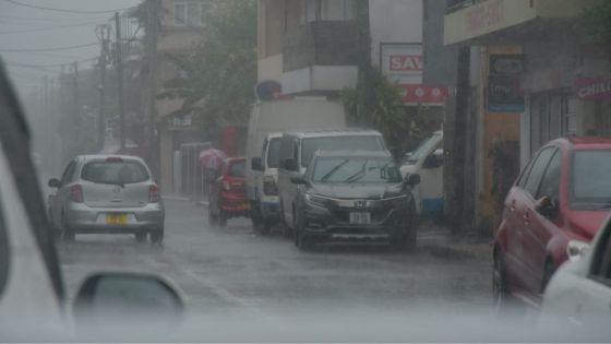 Veille de fortes pluies : le temps pluvieux persistera jusqu’à ce soir 