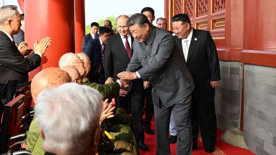 Micros indiscrets : Xi et Poutine échangent sur la possibilité de vivre éternellement