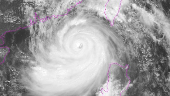 Typhon: activités suspendues dans une dizaine de grandes villes du sud de la Chine