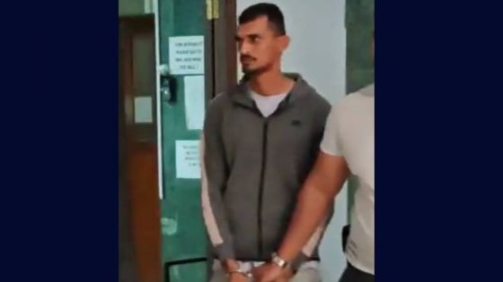 Vidéo virale montrant une femme ligotée et menacée dans un véhicule : un troisième suspect arrêté dans l’enceinte de la New Court House