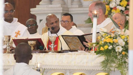 Pâques - Mgr Durhône : «La drogue et les difficultés économiques plongent bien des familles dans l’inquiétude»