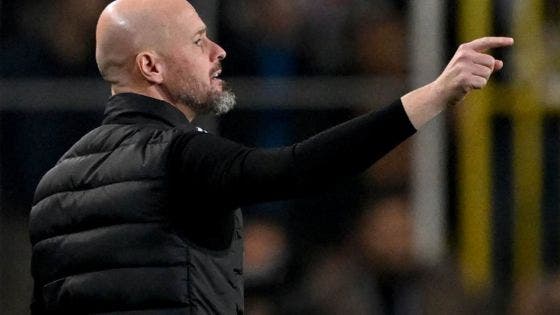 Foot: Manchester United limoge son entraîneur Erik ten Hag