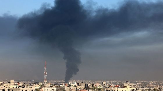 L'armée israélienne pilonne Gaza, plus de 25 000 Palestiniens tués selon le Hamas