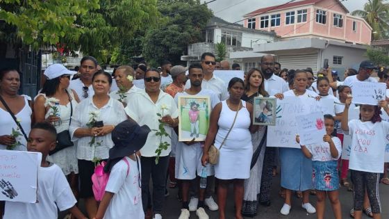 Cassis : marche en hommage à la petite Kathalea