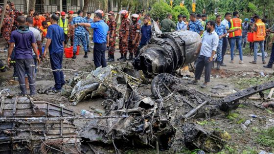 Bangladesh: un avion de l'armée s'écrase sur une école, au moins 20 morts