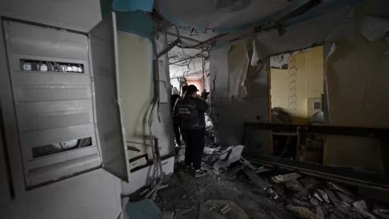 Deux morts dans des frappes russes en Ukraine