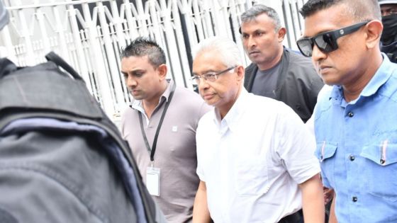 Allégations de blanchiment d’argent : la police objecte à la remise en liberté sous caution de Pravind Jugnauth