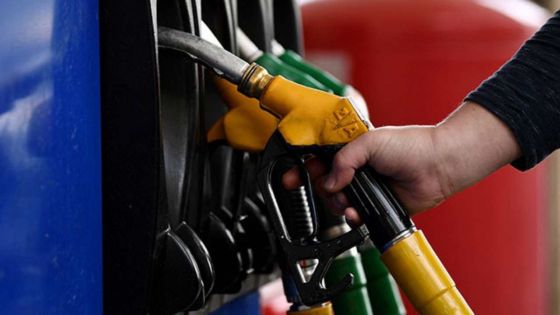 Carburants : l’essence à Rs 67.40, le diesel à Rs 49.60 le litre