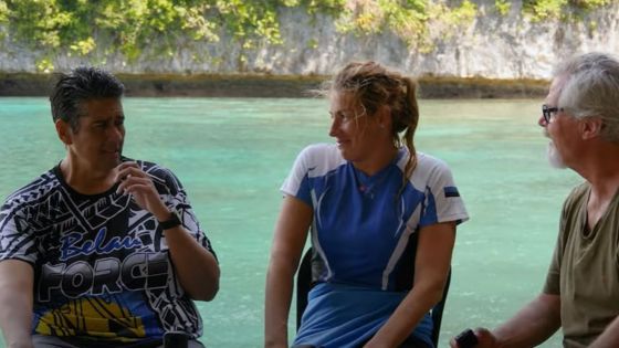 Environnement: le président des Palaos interviewé en direct sous l'océan