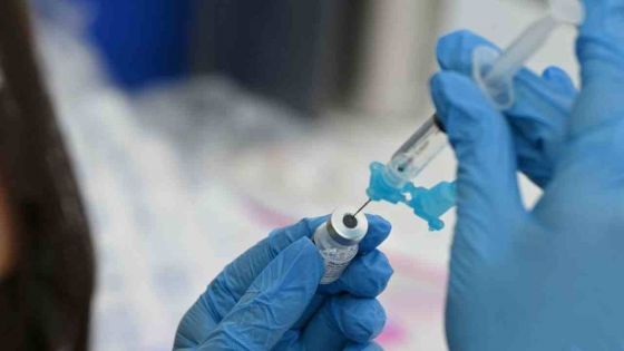 Etats-Unis: feu vert à une 3e dose de vaccin pour les immunodéprimés