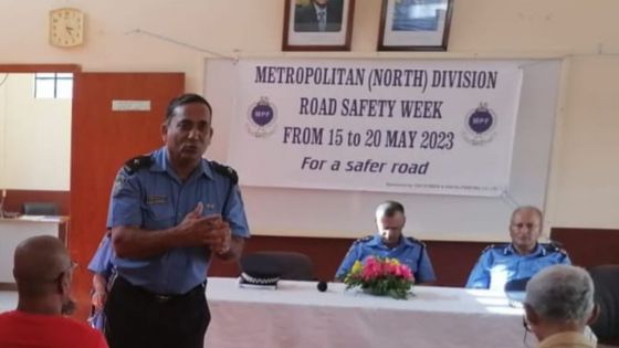 La Metropolitan North Division sensibilise le public à la sécurité routière