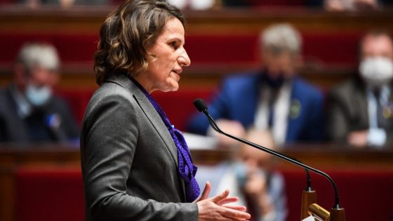 France: l'opposition parlementaire refuse toute coalition avec Macron