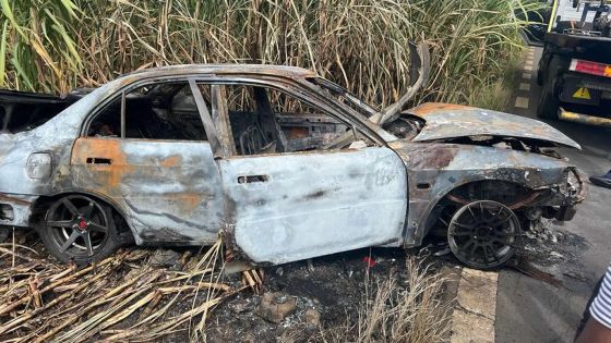 À Saint-François : une voiture incendiée après une course-poursuite  