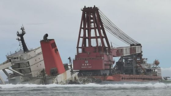 [En images] Début du démantèlement de la poupe du MV Wakashio 