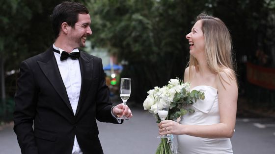 L'amour aux temps du Covid: des confinés se marient à Shanghai