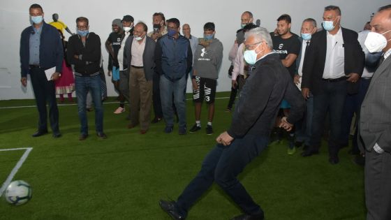 [En images] Pravind Jugnauth en mode footballeur à Moka