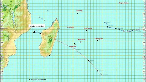 Météo : une dépression tropicale passera à environ 300 km de Baie-du-Cap dimanche ; le cyclone Habana pas un danger pour Maurice