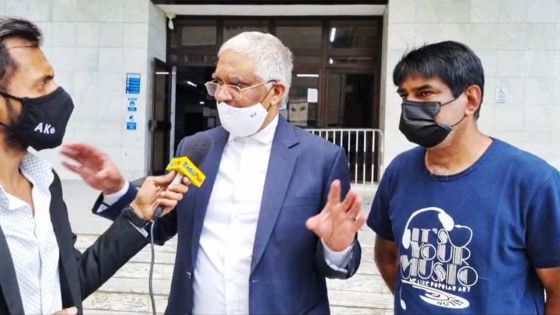 Arrêté pour avoir fait un Facebook live dans l’enceinte de l’hôpital Dr A.G. Jeetoo : Raouf Khodabaccus libéré sous caution