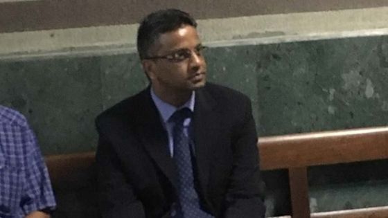 L’avocat Ashvin Ramdin en liberté conditionnelle