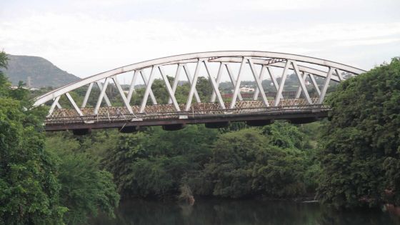 Décongestion routière: construction de l’échangeur de Phœnix et du pont A1-M1 en 2016