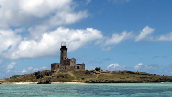 Île au Phare: deux touristes meurent noyés