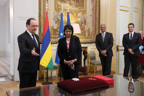 France : Ameenah Gurib-Fakim faite Grand Officier de la Légion d’honneur